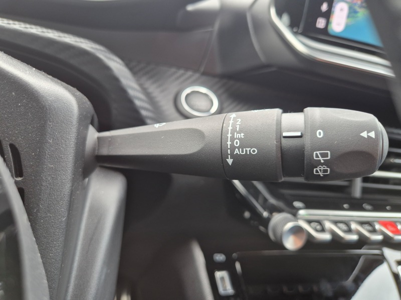 Peugeot 208 GT Hybrid.