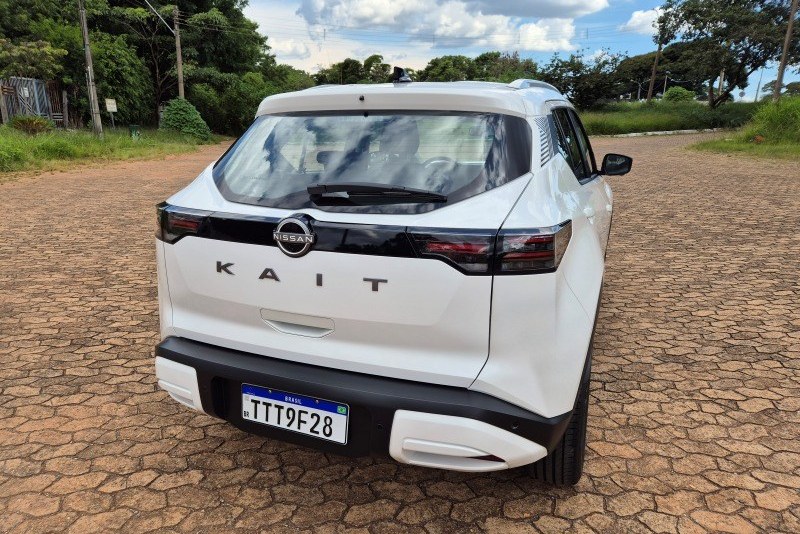 Nissan Kait.