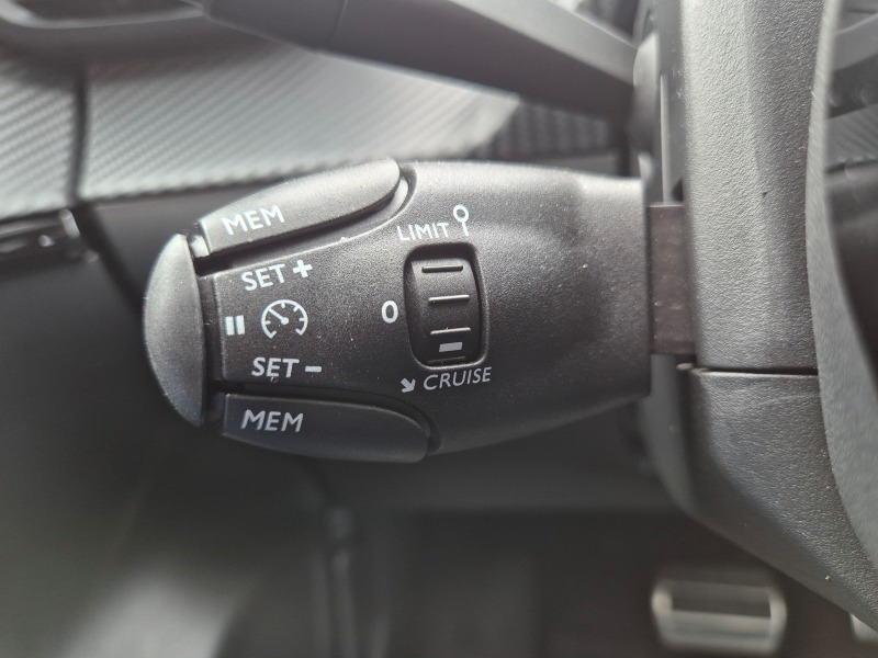 Peugeot 208 GT Hybrid.