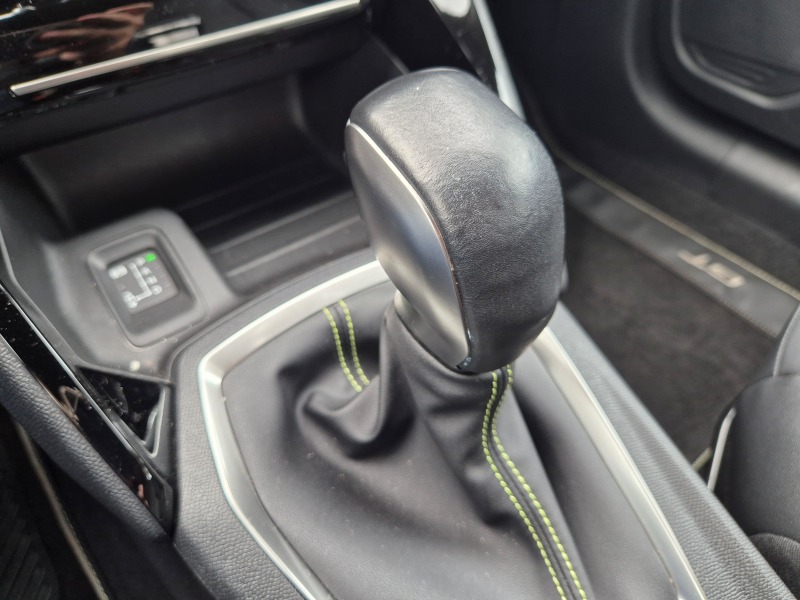 Peugeot 208 GT Hybrid.