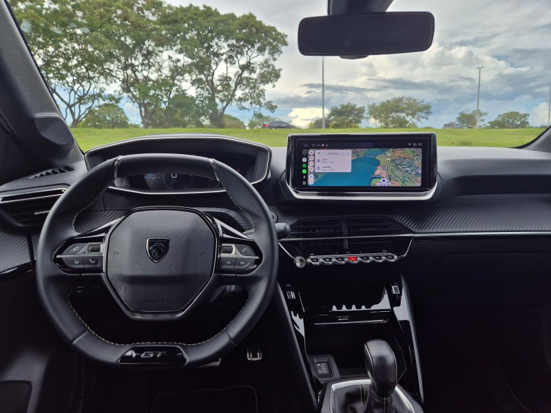 Peugeot 208 GT Hybrid.